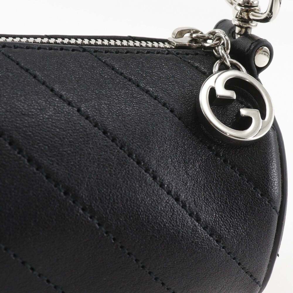 GUCCI Authentic Black Leather Shoulder Bag - Picture 9 of 16